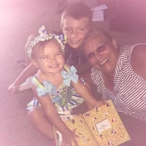 Meet your Posher, Anna lee